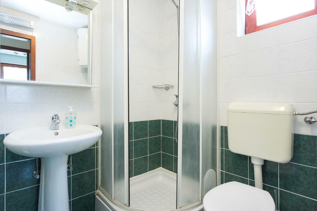1-Bedroom Apartment With Loggia In Punat Island Krk Kültér fotó