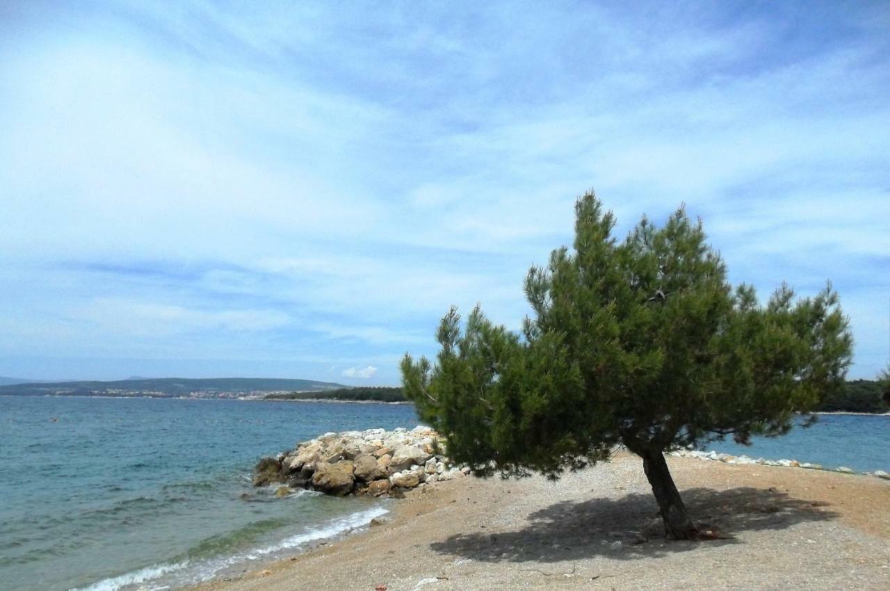 1-Bedroom Apartment With Loggia In Punat Island Krk Kültér fotó
