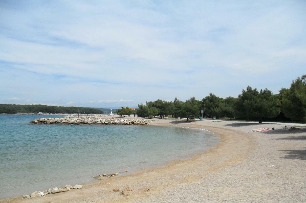 1-Bedroom Apartment With Loggia In Punat Island Krk Kültér fotó